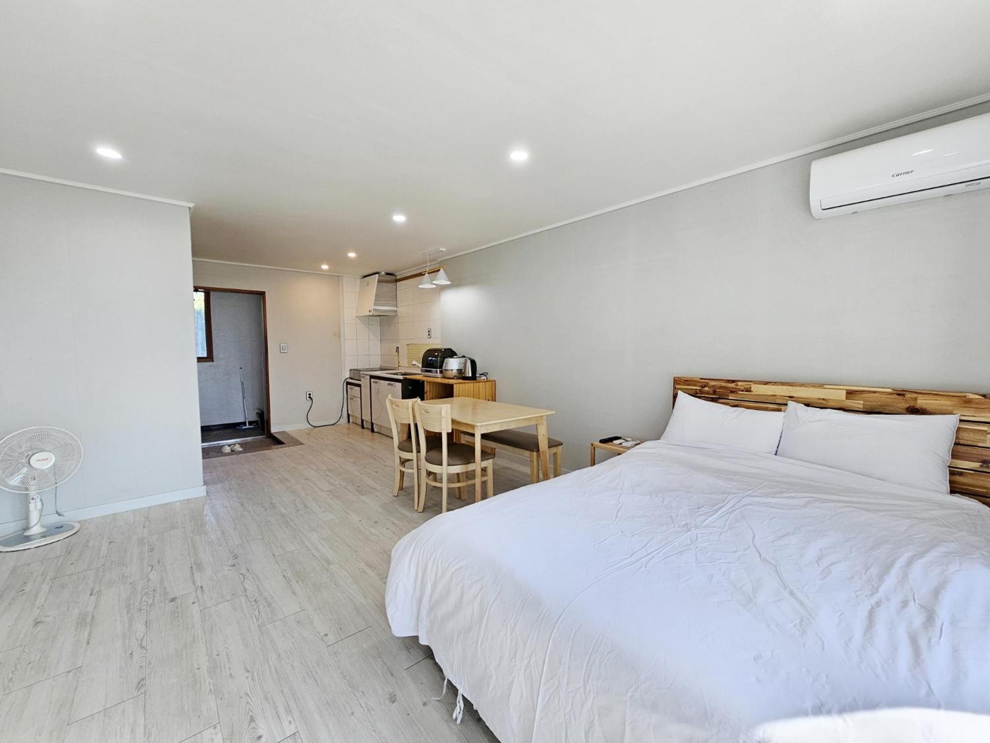 Greenside Pension ซอกวีโพ ภายนอก รูปภาพ